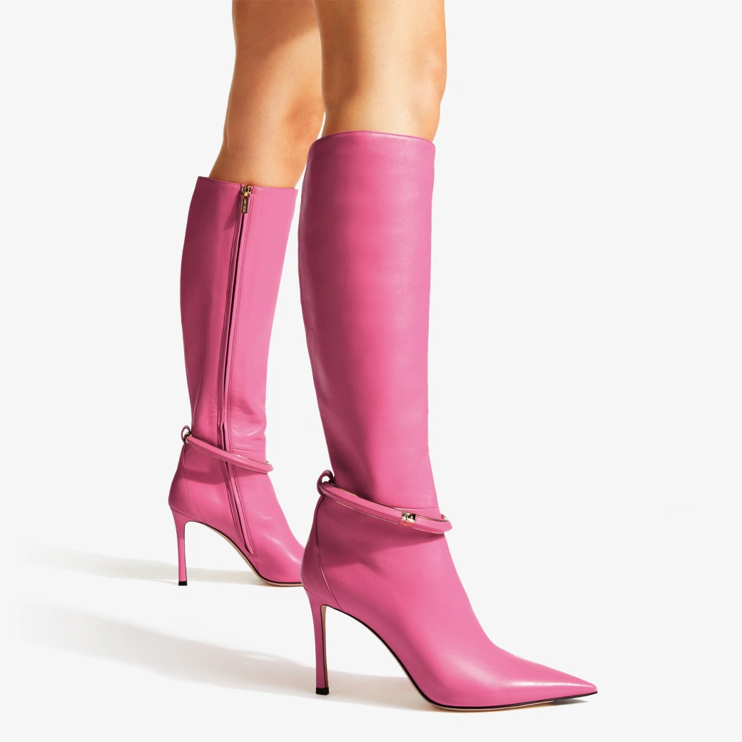 Chic Boots Thumbnail
