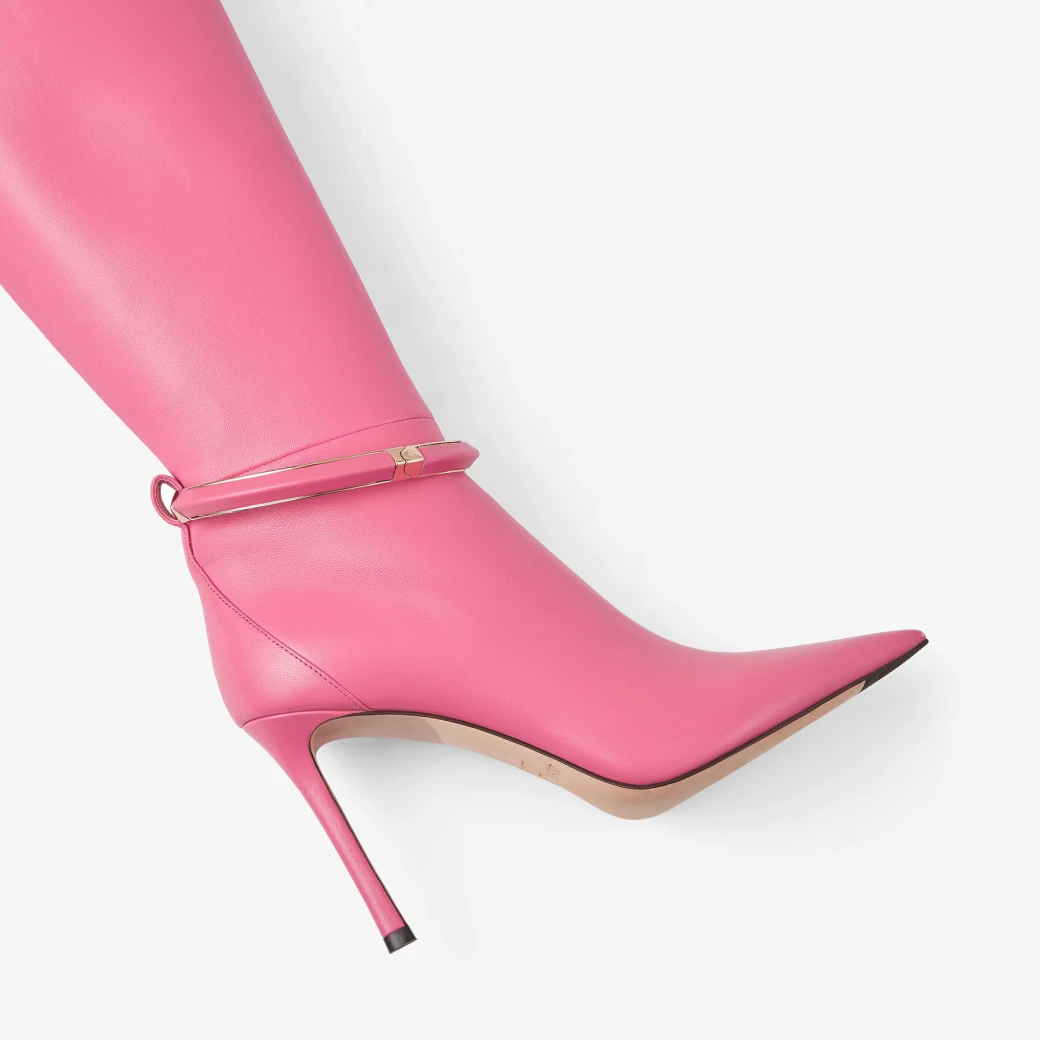 Chic Boots Thumbnail