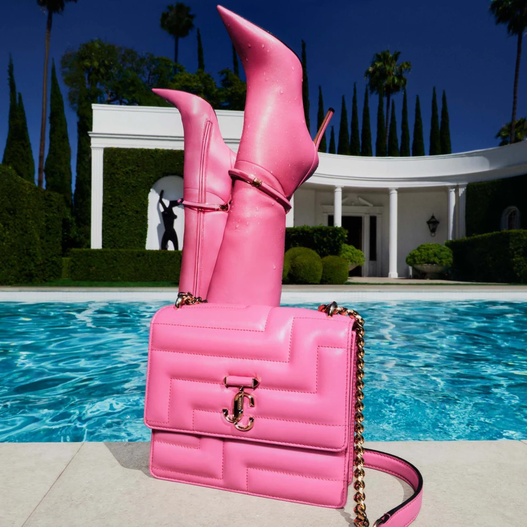 Chic Boots Thumbnail